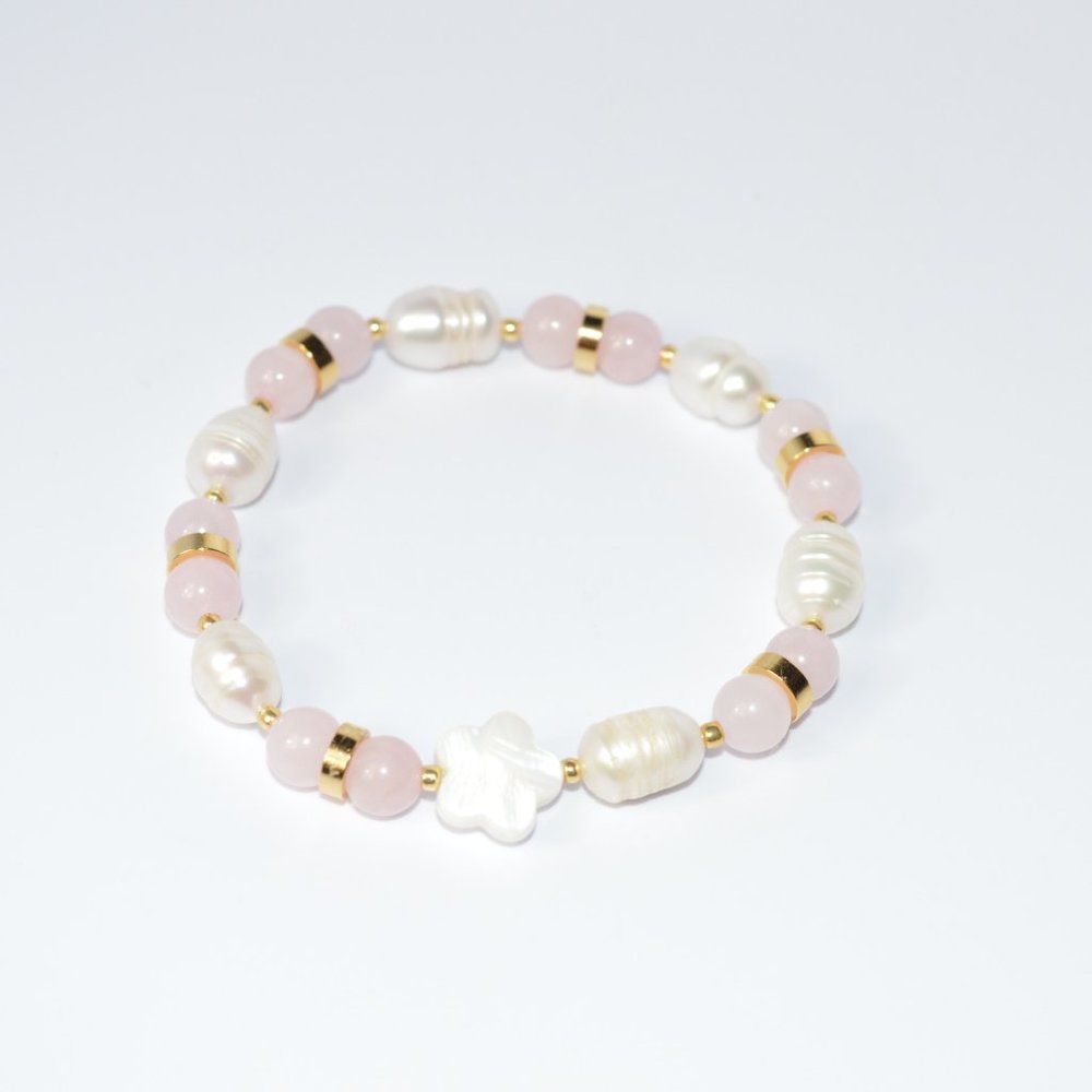 Rose Quartz Freshwater Pearls Clover Bracelet